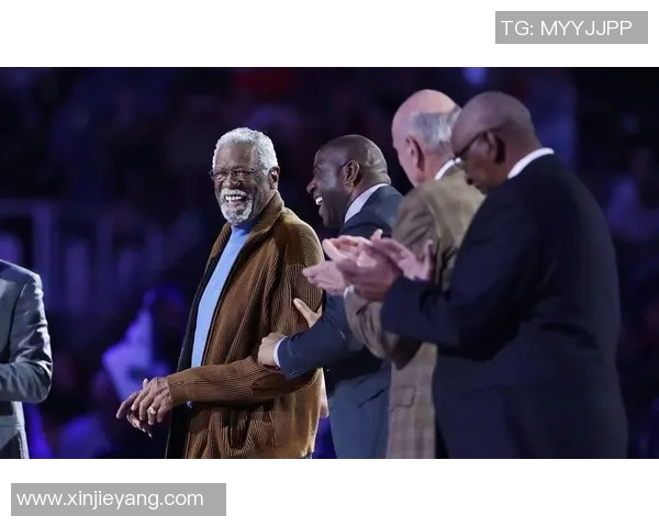 比尔拉塞尔如何塑造篮球文化与社会变革的交汇点